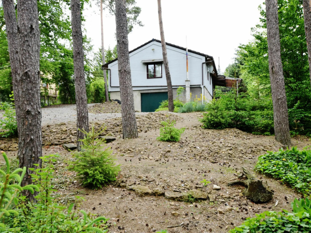 Cosy chalet in Barvaux with fenced garden