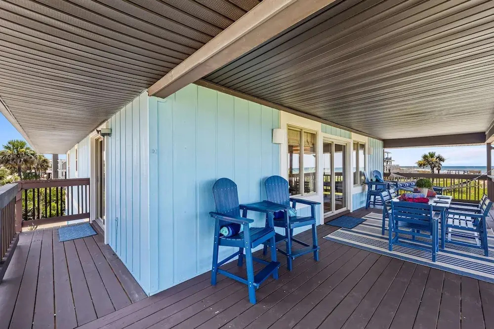 Oceanfront Steps to Sand Deck Pets Welcome