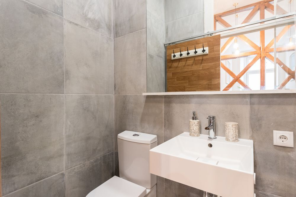 Baixa Modern Three-Bedroom Apartment - by LU Holidays