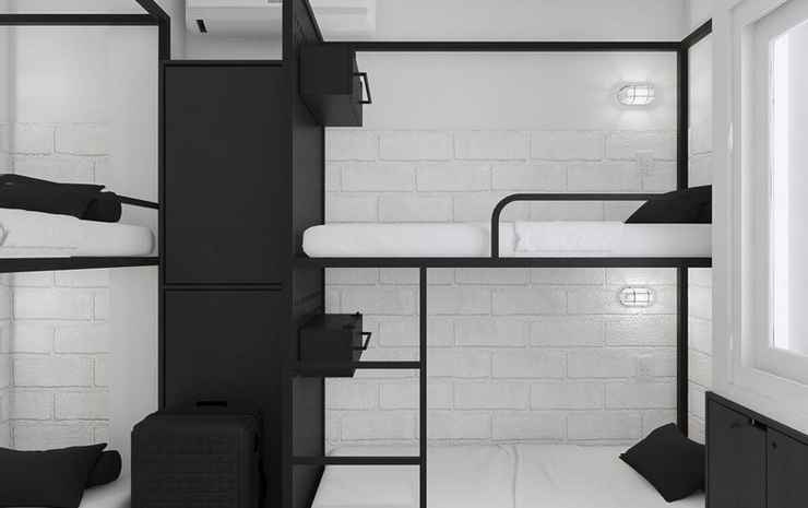 Pin Poshtel