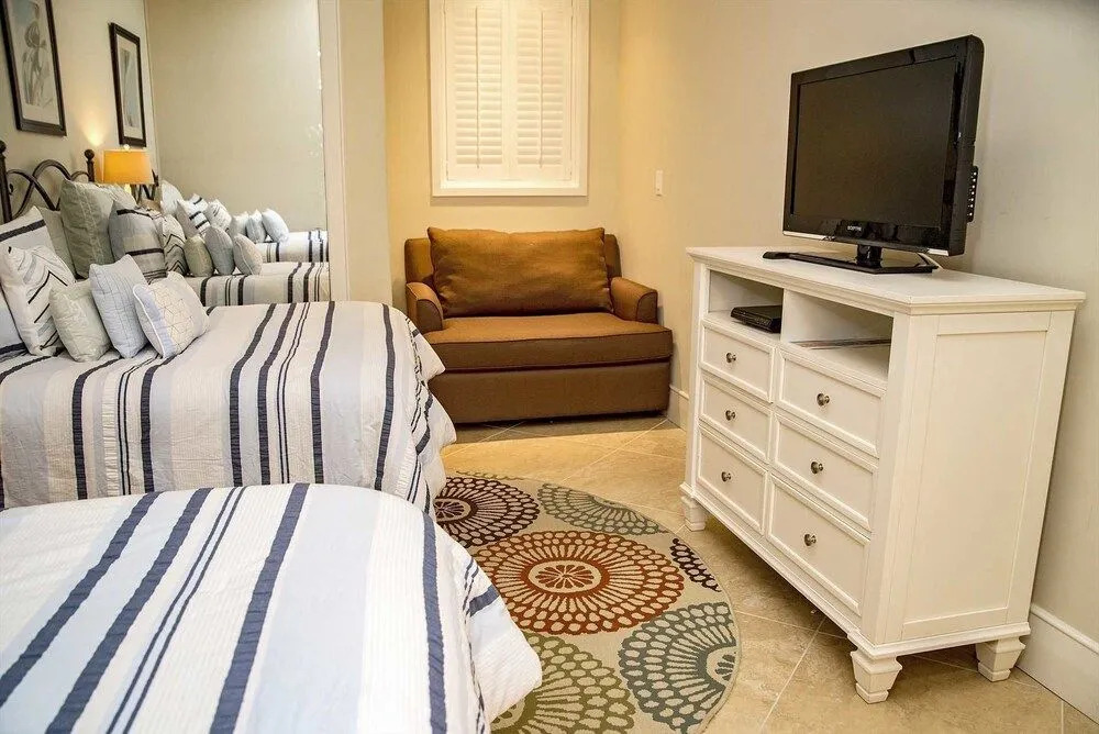 Turquoise Place C2206 3 Bedrooms 3.5 Bathrooms Condo