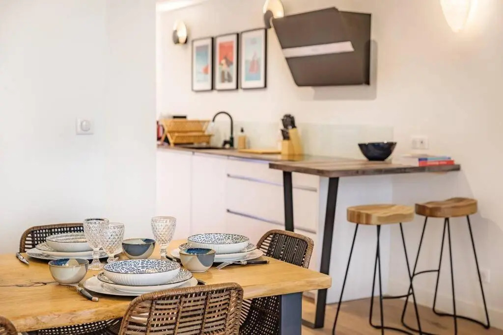 Appartement 5*, Climatisé, avec Terrasse au quartier Le Panier