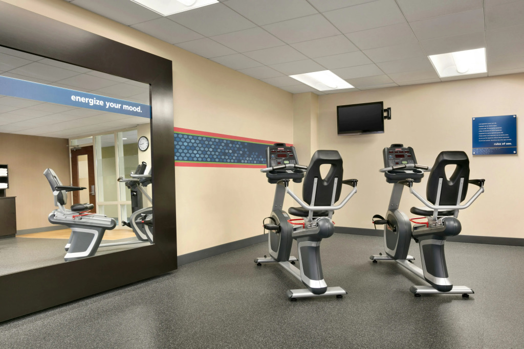 Hampton Inn & Suites Mahwah