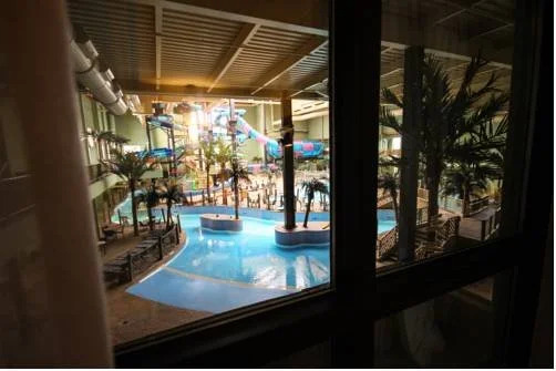 Maui Sands Resort & Indoor Water Park