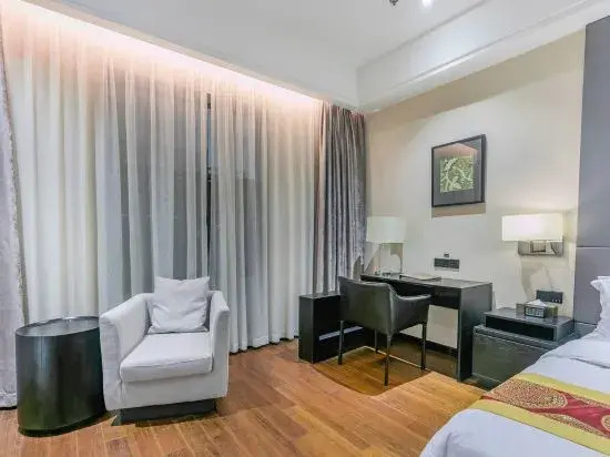 Bolaihua Hotel Wuhan Guanggu