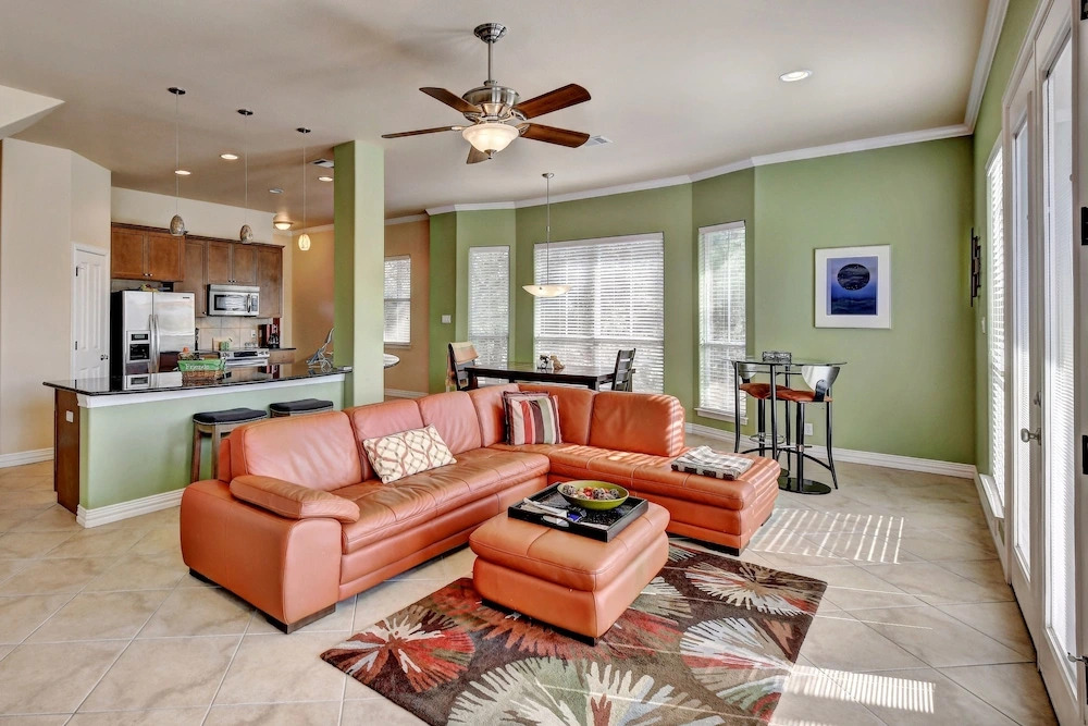 1943 Glencove Dr Home 4 Bedrooms 3 Bathrooms Home