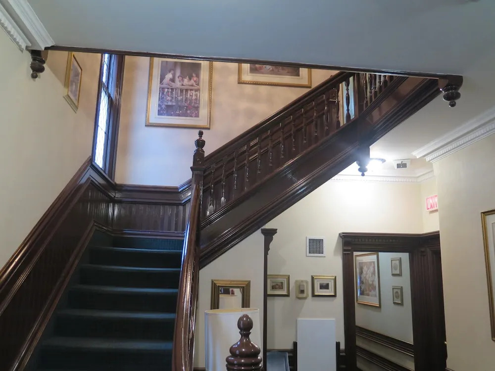 Madison Manor Boutique Hotel
