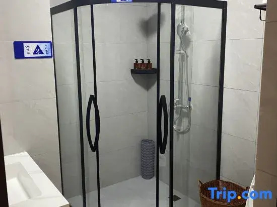 Tingting Manju Hotel