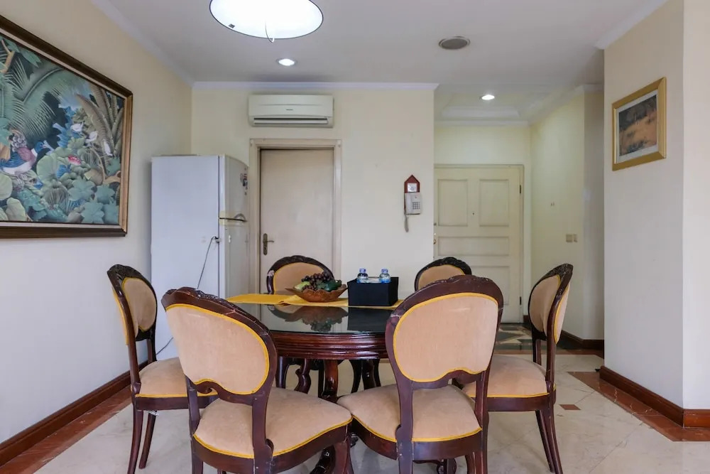 3Br with Pool View at Permata Gandaria Apartment