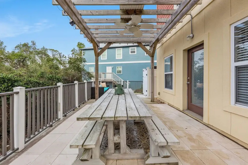 108 Island Cove Ct Algun Dia - Three Bedroom House