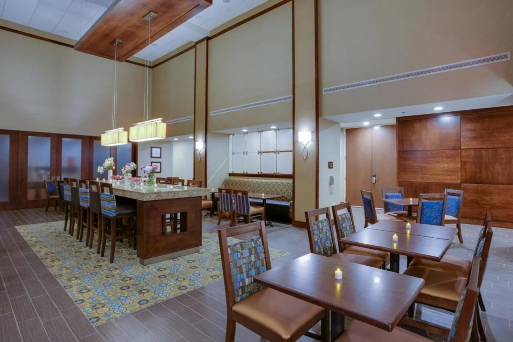 Hampton Inn & Suites Philadelphia/Bensalem