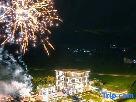 Nanxi • Yunshu Hotel (Longmen South Kunshan Sanzhai Valley Eco-Tourism Resort)