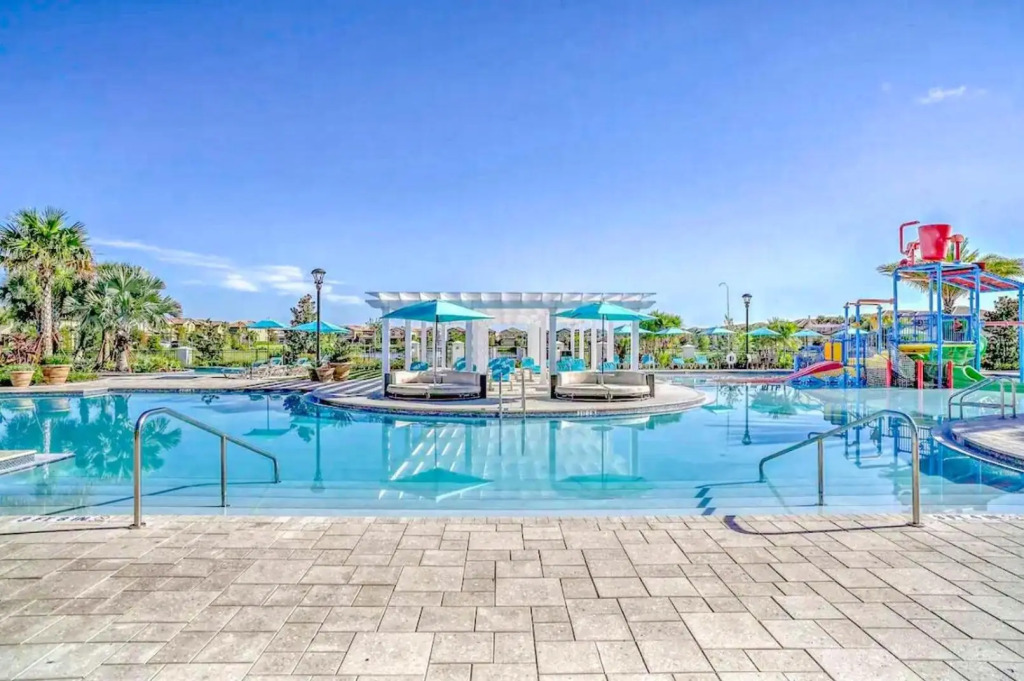 Twin Palms Family Vacation Villa