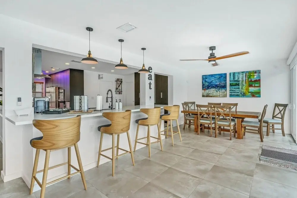New Gorgeous Modern Hollywood Waterfront Home W/ Private Pool & Dock 4 Bedroom Home by Redawning