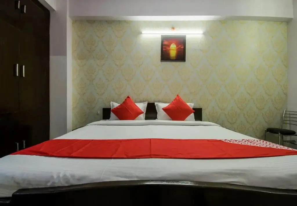 Virasat 2 by OYO Rooms