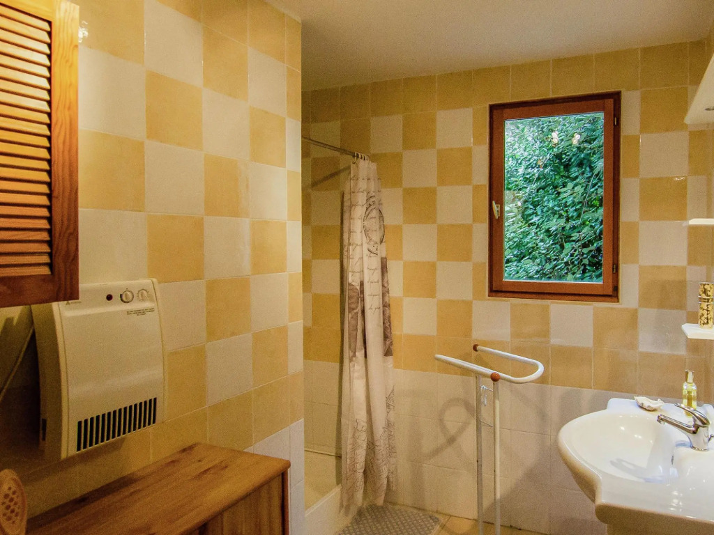 Mansion in Bourgnac With Garden