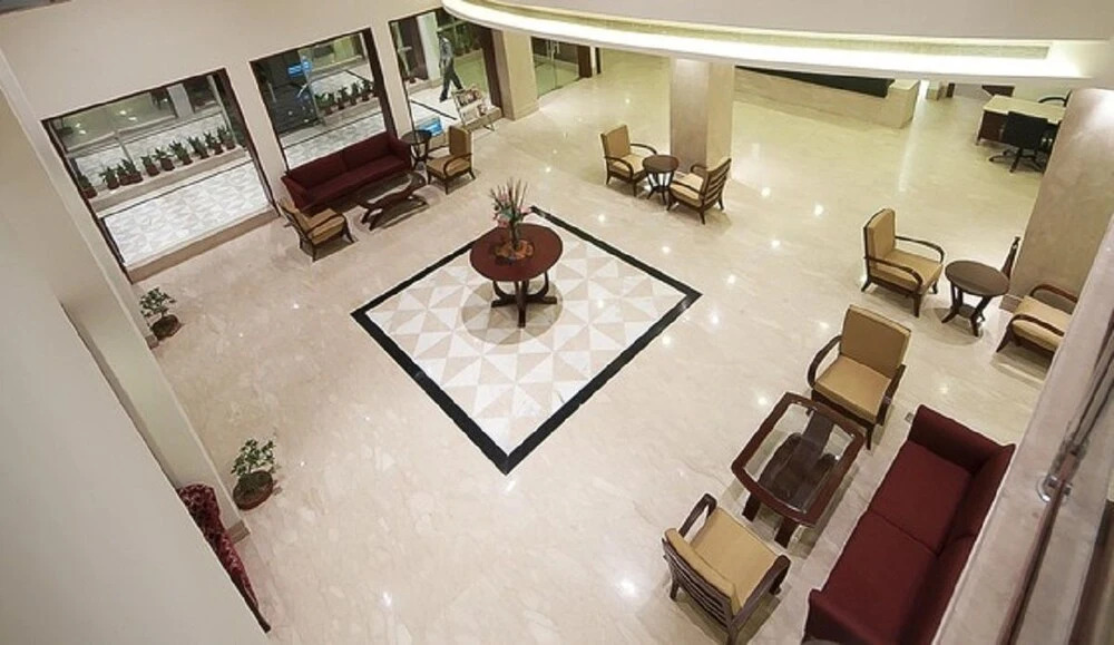 Park Square Hotel And Banquet