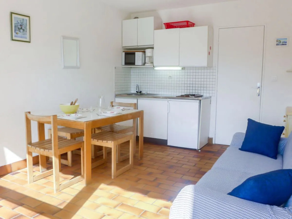 Apartment Les Méridiennes by Interhome