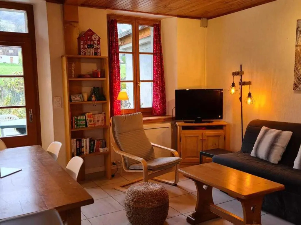 Maison familiale à Morillon, sauna et jardin - FR-1-642-16