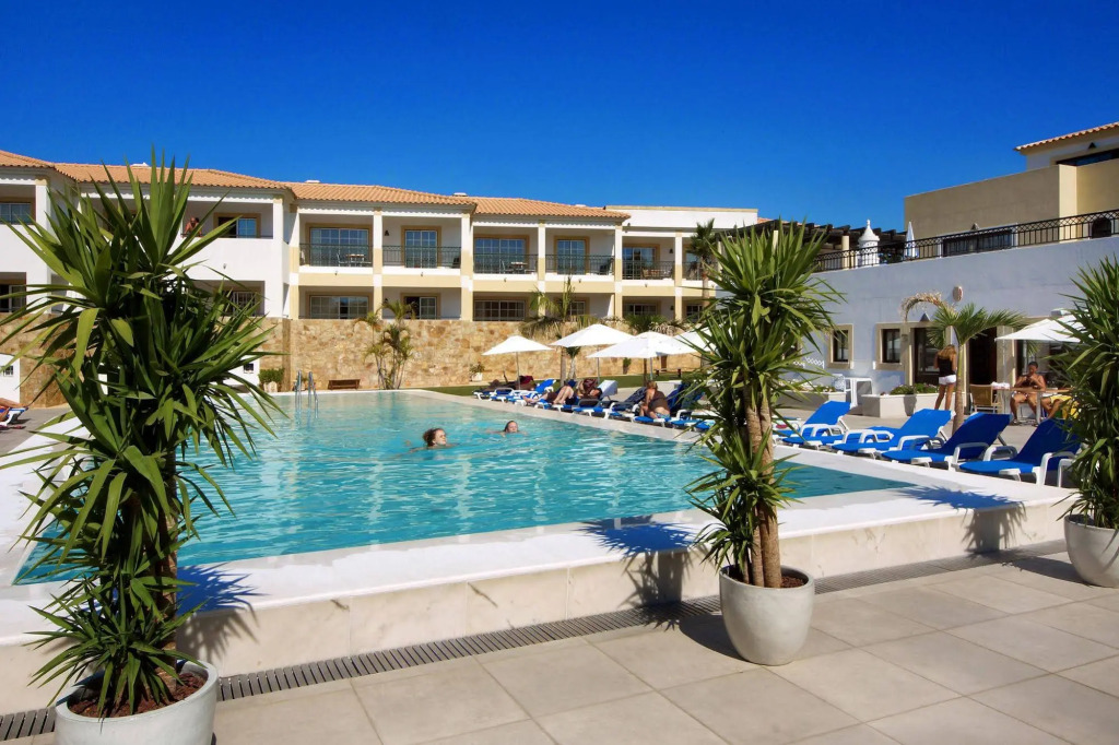 Apartamentos Turisticos Novochoro