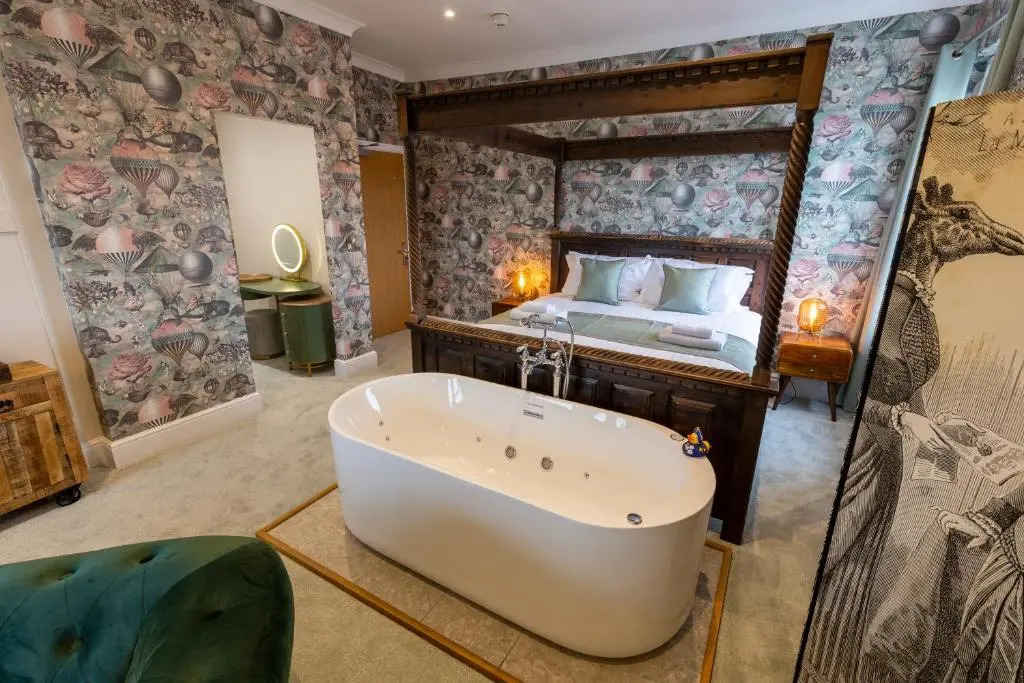 The Resolution Hotel