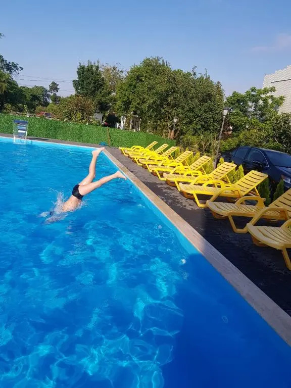MIDIA Guest House