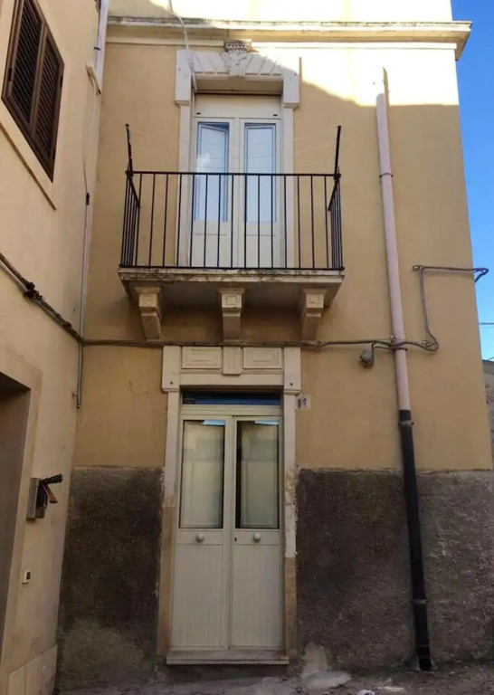 House With one Bedroom in Noto, With Wonderful City View and Furnished Terrace Near the Beach