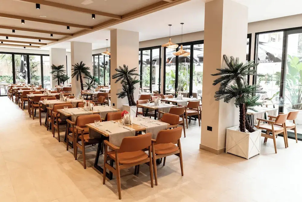 Fafa Sun Hotel