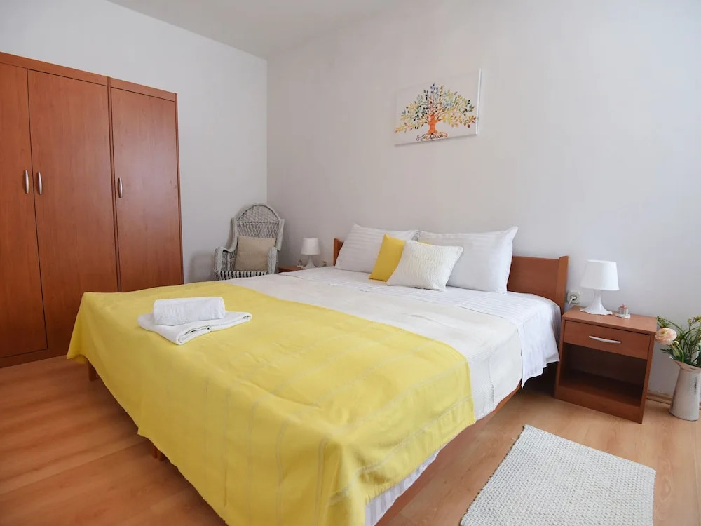 Apartment in Maslenica Near the Sea