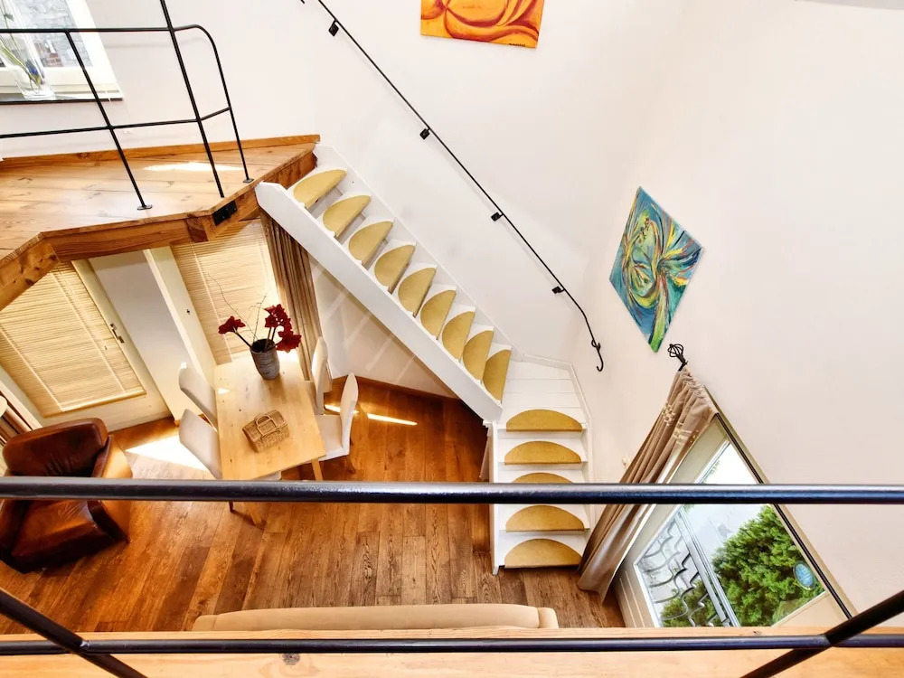 A Beautifully Furnished, Traditional Holiday Home