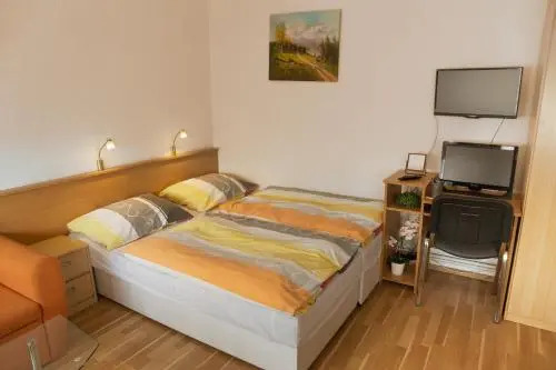 Apartment Abricos