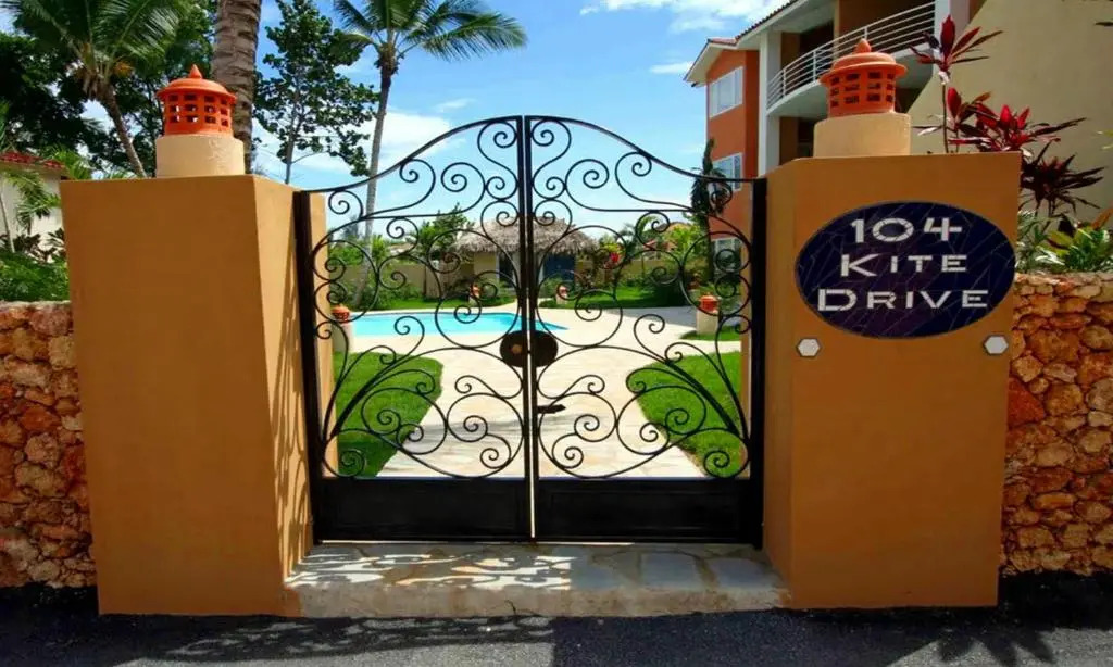 Ocean Dream 2bdr/2bth Ground floor