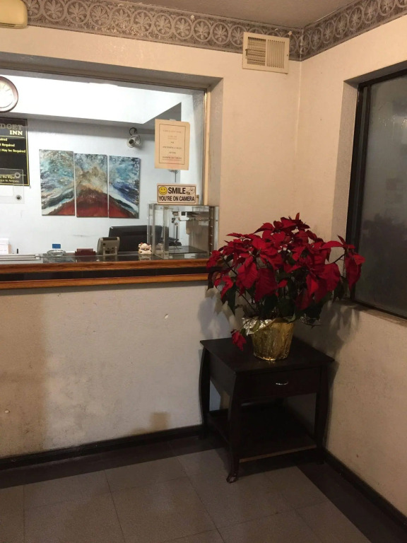 Budget Inn