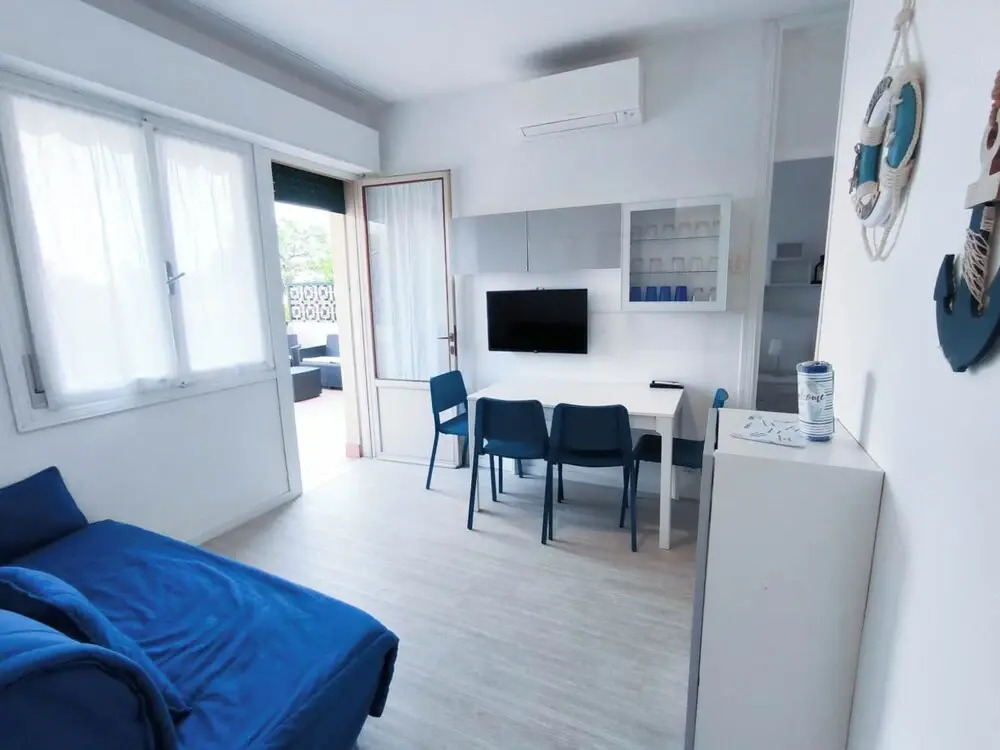Apartment With Balcony and Pool Access