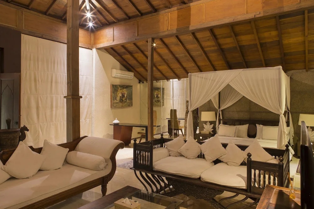 Citrus Tree Villas - Layla