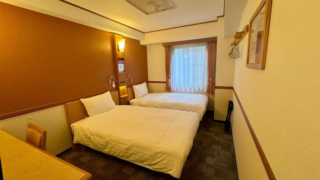 Toyoko Inn Shin-yokohama Ekimae Honkan