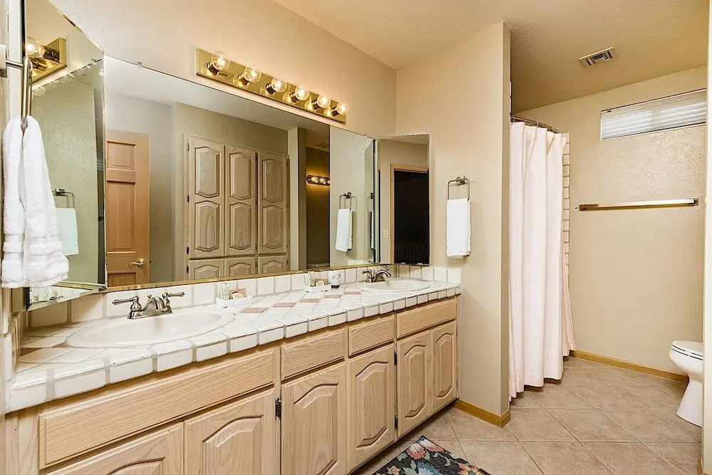 Paradise Retreat 4BR by Casago