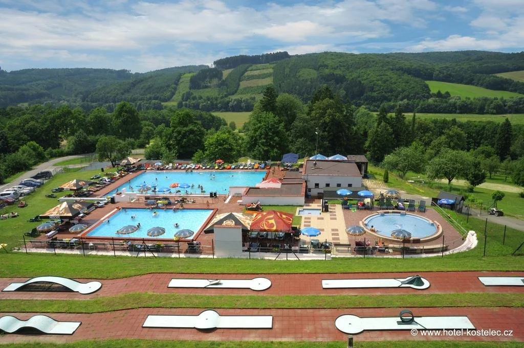 Hotel Lázně Kostelec