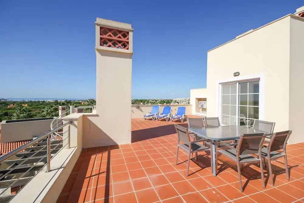 Vilamoura Garden Apartment by Homing