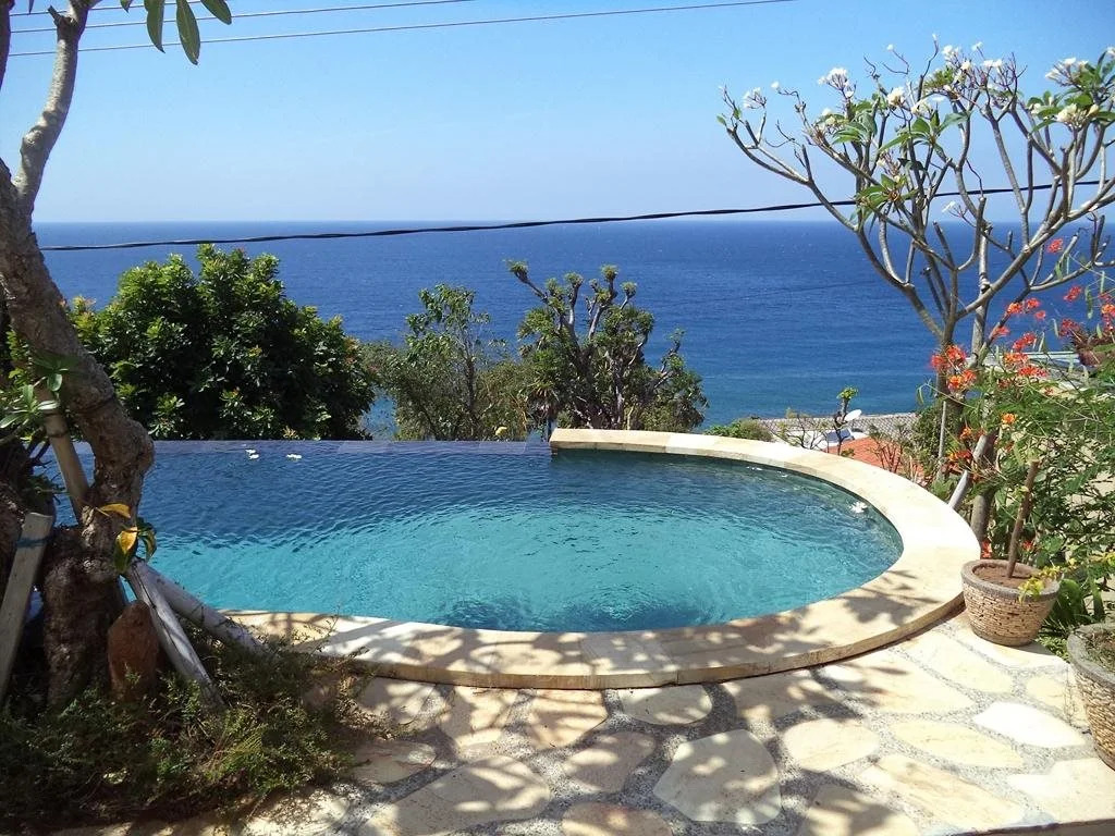 Paradise Palm Beach Bungalows and Dive Center