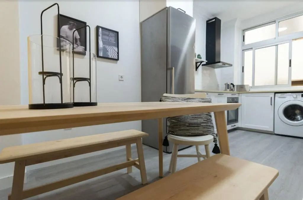 City center nearby the beach +3Bed +2Bath +Wifi