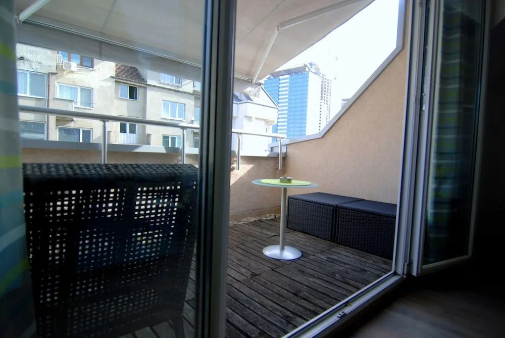 Baratero Terrasse Apartment