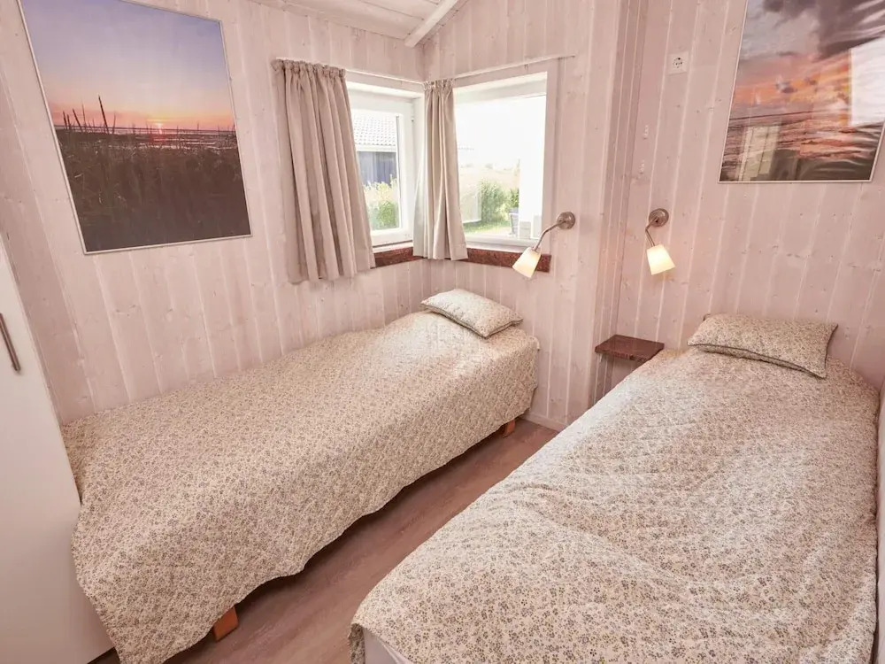 4 Star Holiday Home in Friedrichkoog