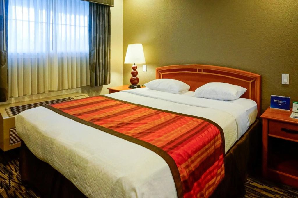 Hotel Parmani Near Stanford University