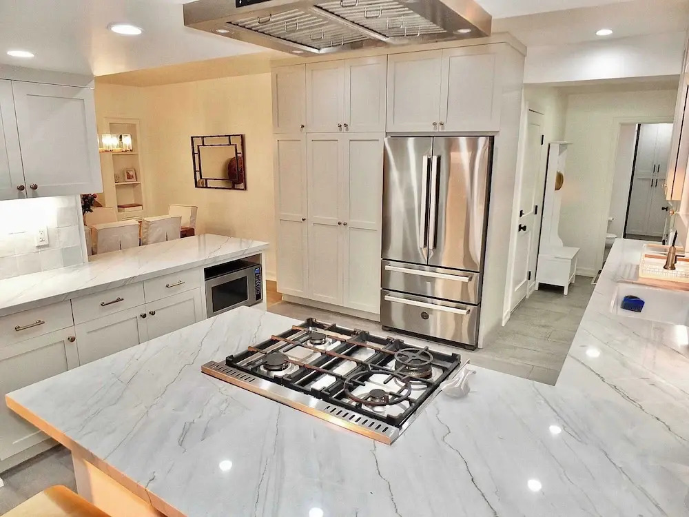 Beachfront Estate - LB Peninsula
