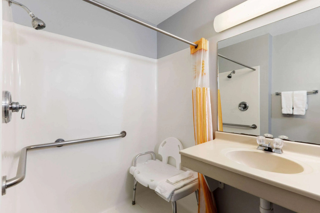 La Quinta by Wyndham Omaha Airport Downtown