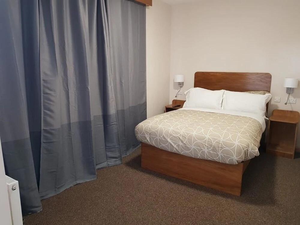 Edinburgh House Apartments