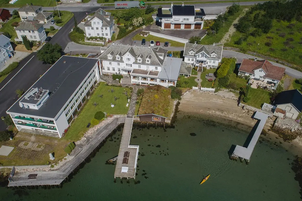 Leikanger Fjordhotel - Unike Hoteller