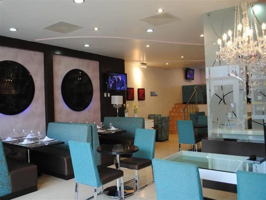 Hotel Centinela Grand