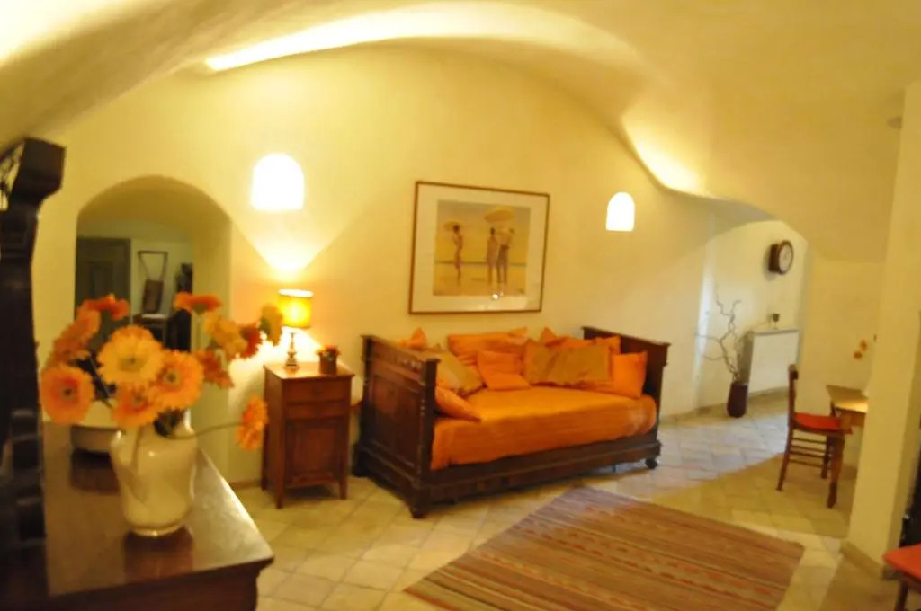 Onofrio Flat